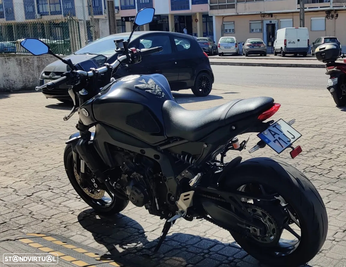 Yamaha MT-09 - 8