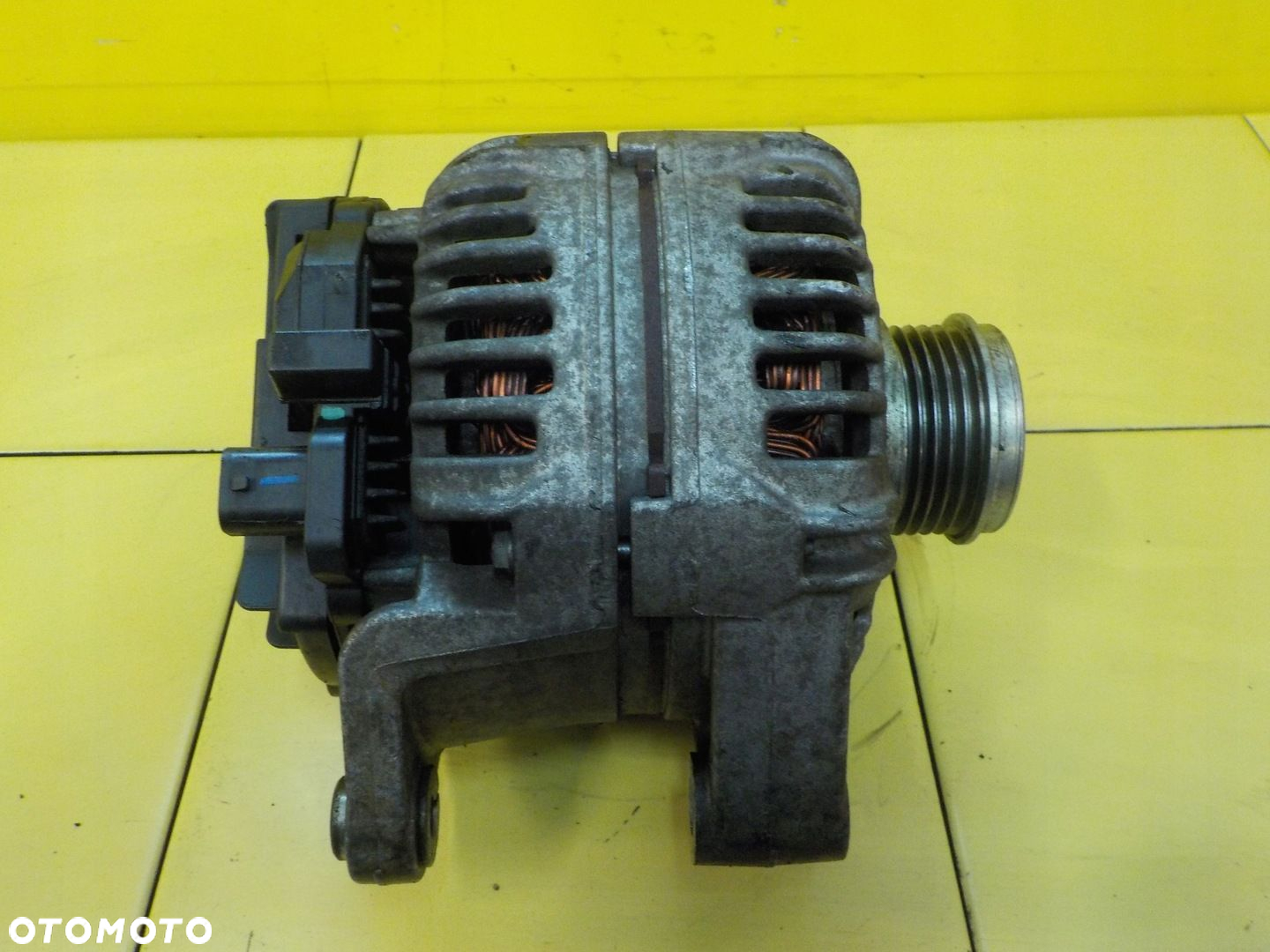 MERIVA B CORSA ASTRA ZAFIRA 1.4 T 12r 120KM A14NEL alternator 13266809 - 3