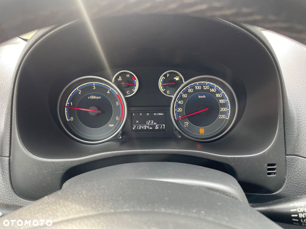 Suzuki SX4 2.0 DDiS 4x4 Style - 9