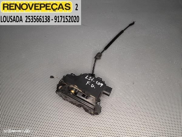 Fecho Porta Frente Dto Volkswagen Golf Iv (1J1) - 1
