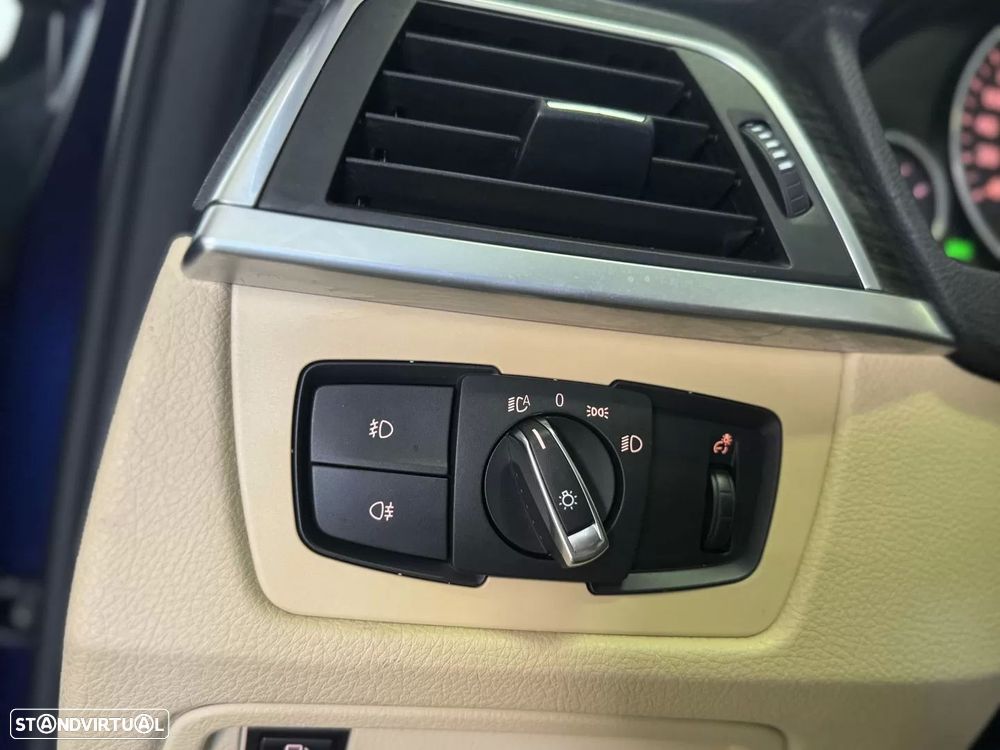 BMW 330 e iPerformance Line Luxury - 55