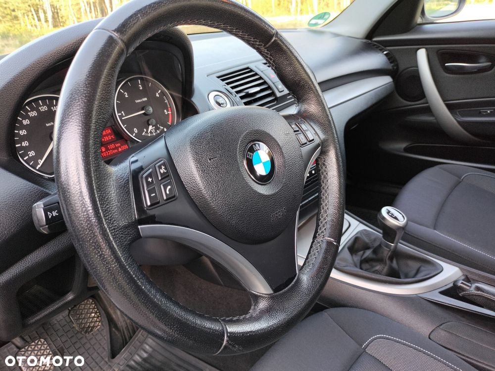 BMW Seria 1 - 8