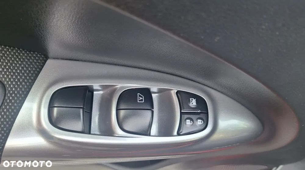 Nissan Juke 1.6 Visia - 17