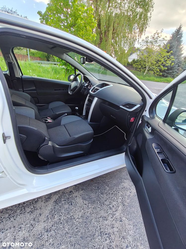 Peugeot 207 75 Urban Style - 10