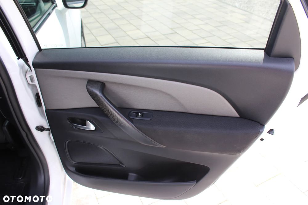 Citroën C4 Picasso BlueHDi 120 SELECTION - 31