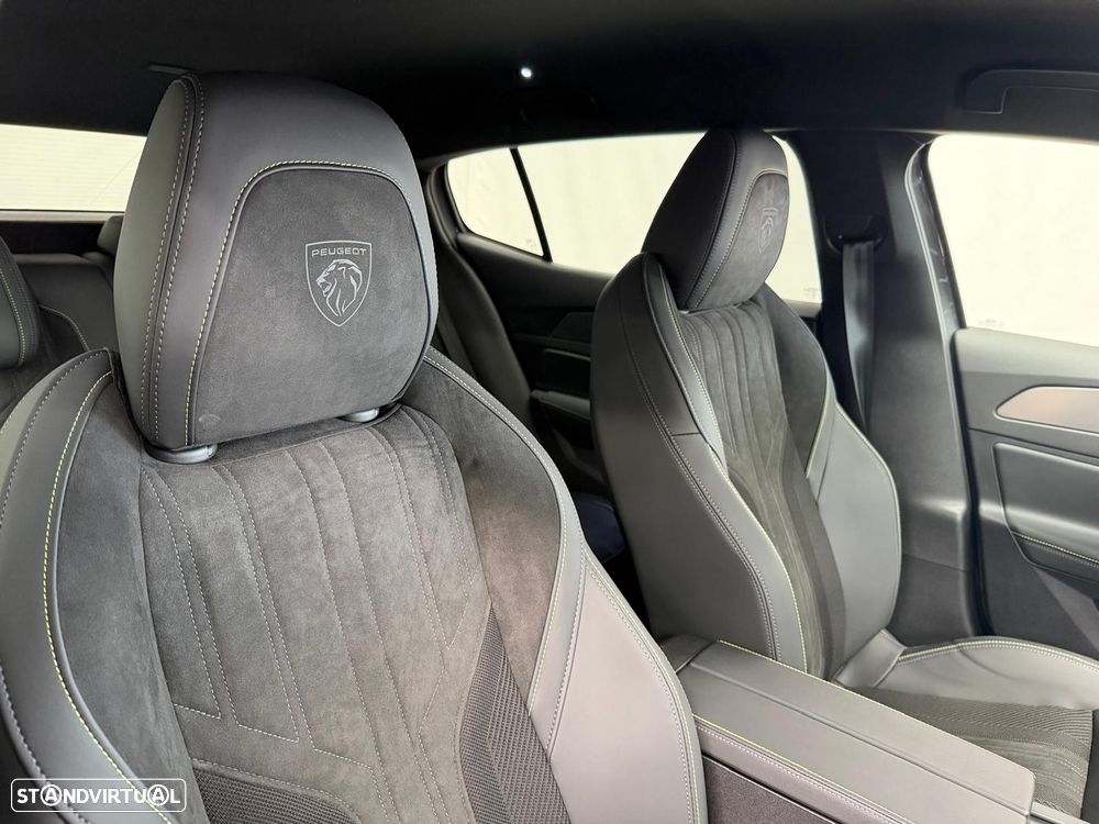 Peugeot 408 1.6 Hybrid GT e-DCS7 - 17