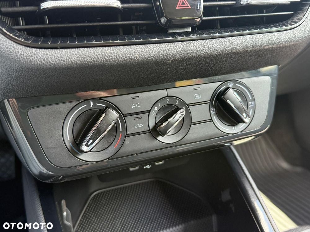 Skoda Fabia 1.0 Ambition - 12