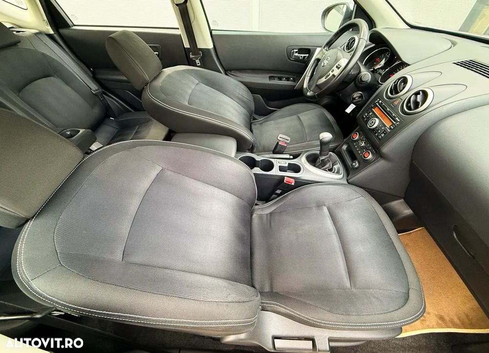 Nissan Qashqai 1.6 acenta - 17