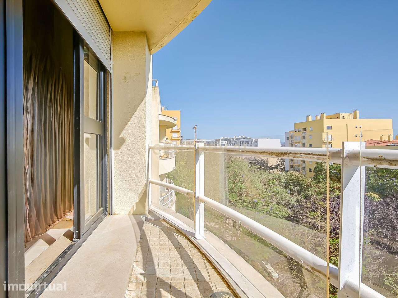 Apartamento T2 nos Olivais Sul - Grande imagem: 2/27