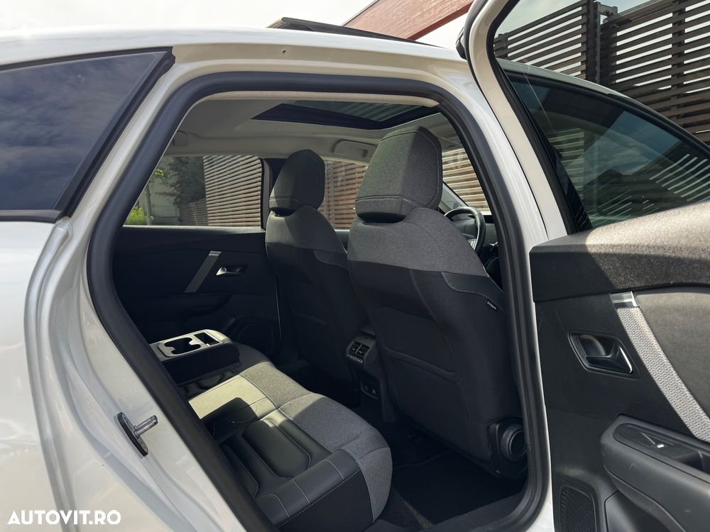 Citroën C4 PureTech 130 Stop&Start EAT8 SHINE - 18