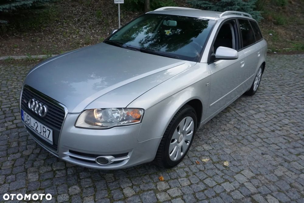 Audi A4 Avant - 1