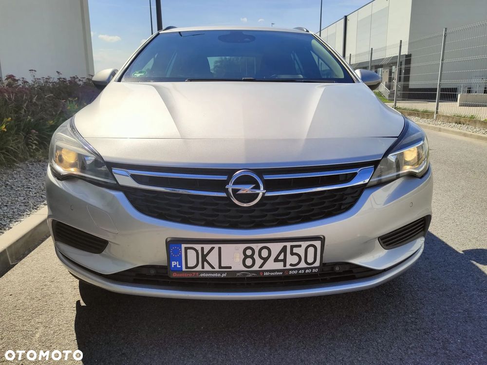 Opel Astra 1.4 Turbo Start/Stop Business - 10