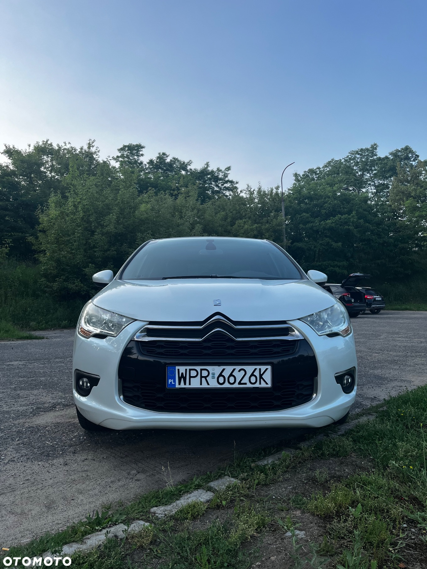 Citroën DS4 1.6 HDi SoChic - 2