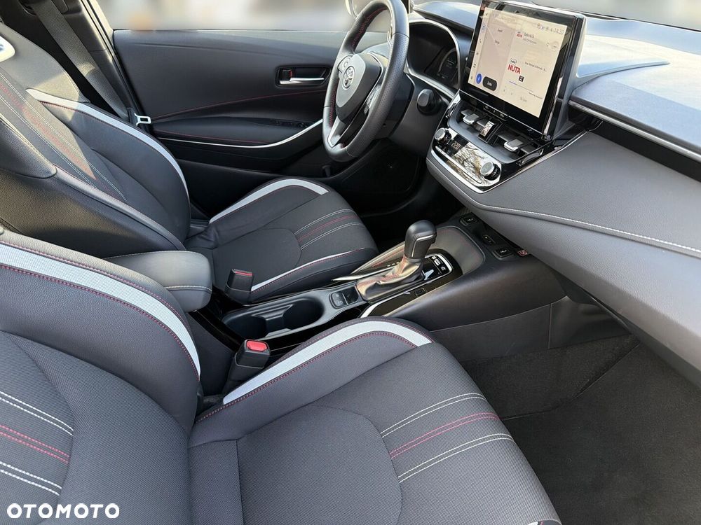 Toyota Corolla 1.8 Hybrid GR Sport - 10