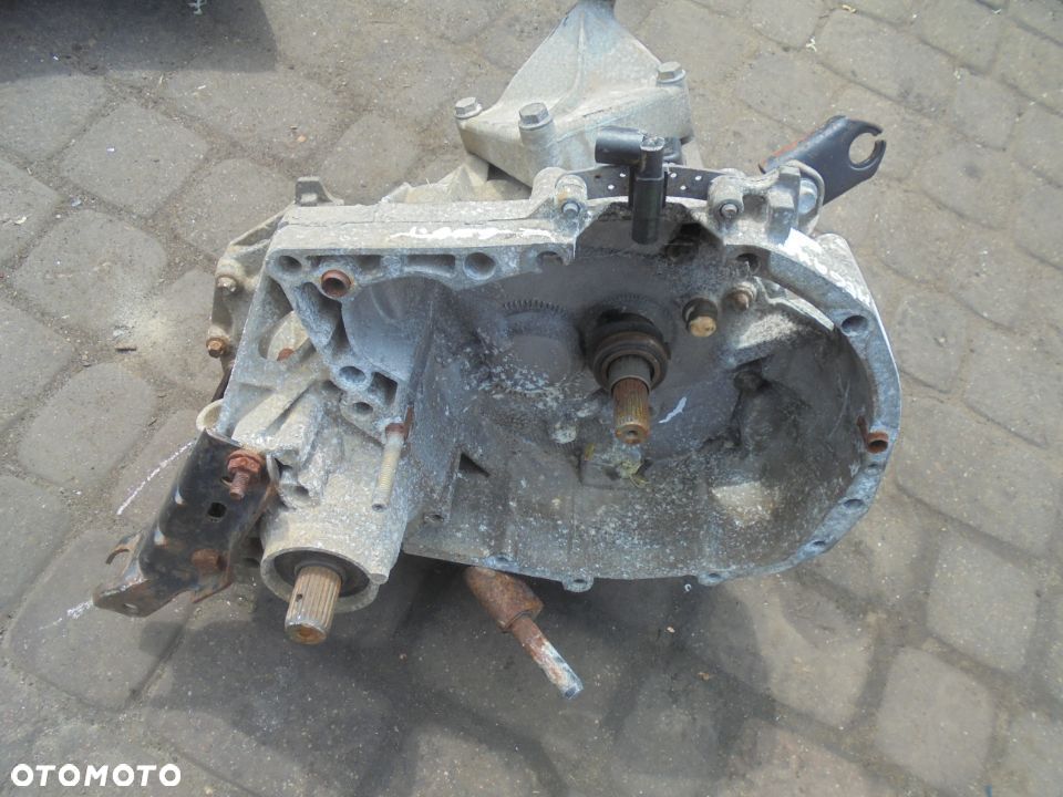 SKRZYNIA BIEGÓW RENAULT MEGANE 1.6 16V JB3956 - 1