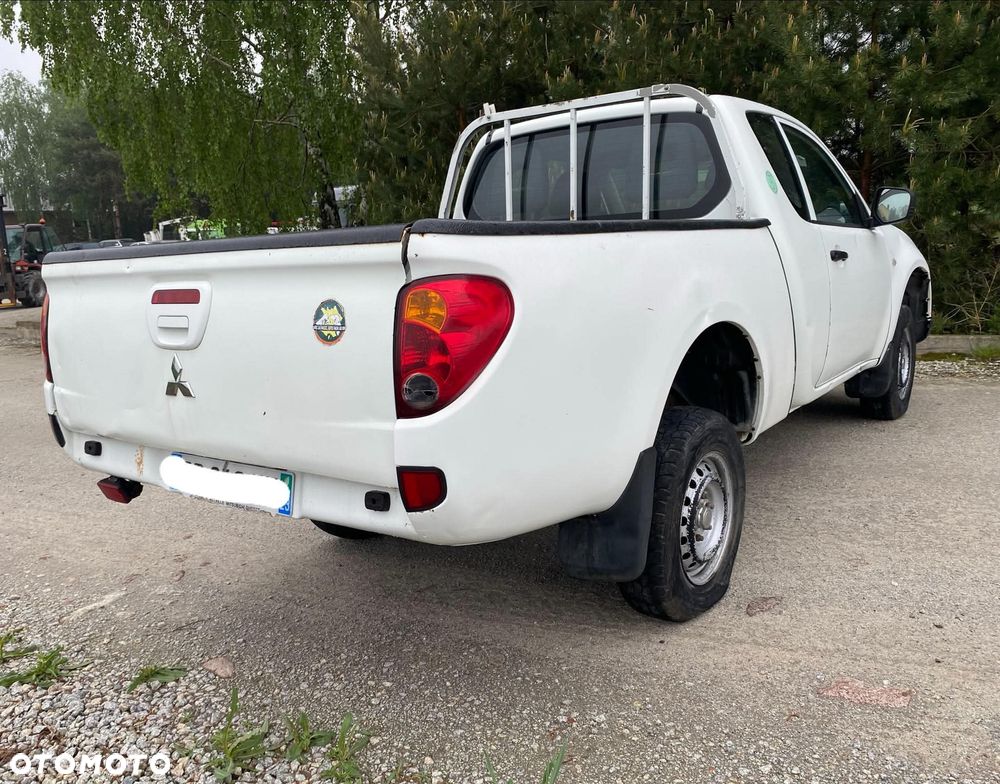 Mitsubishi L200 - 8