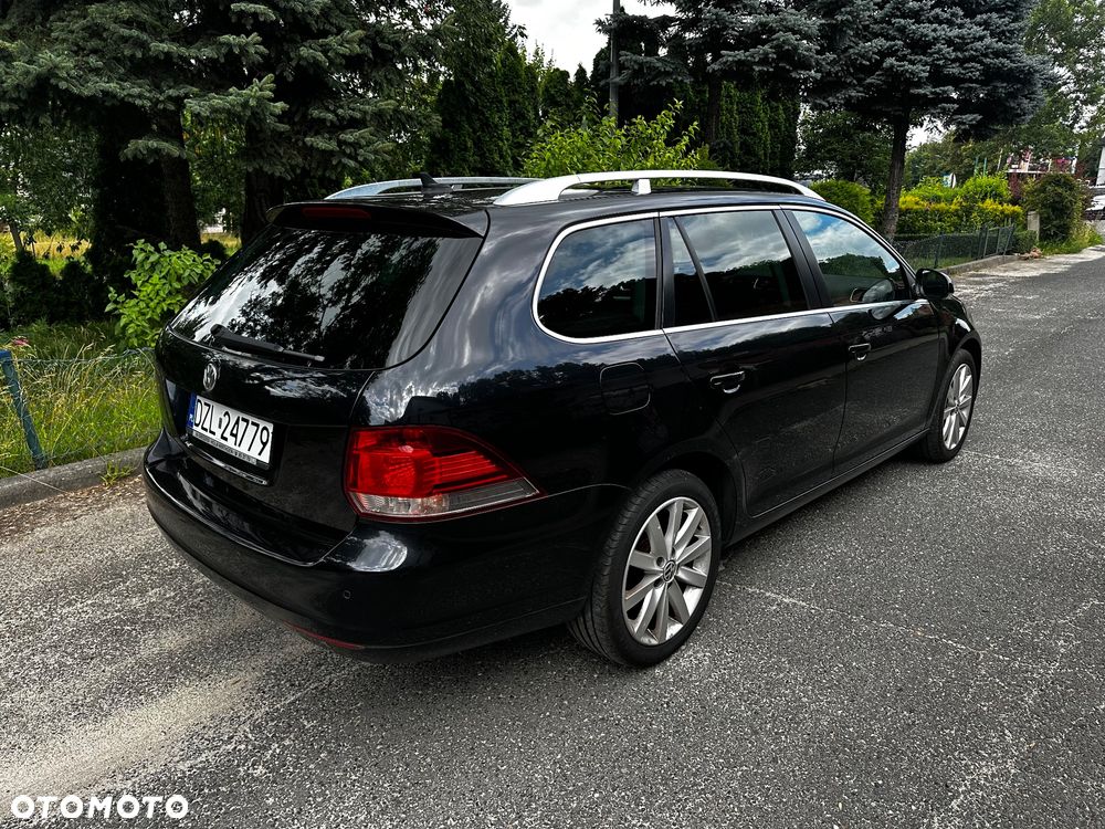 Volkswagen Golf - 4