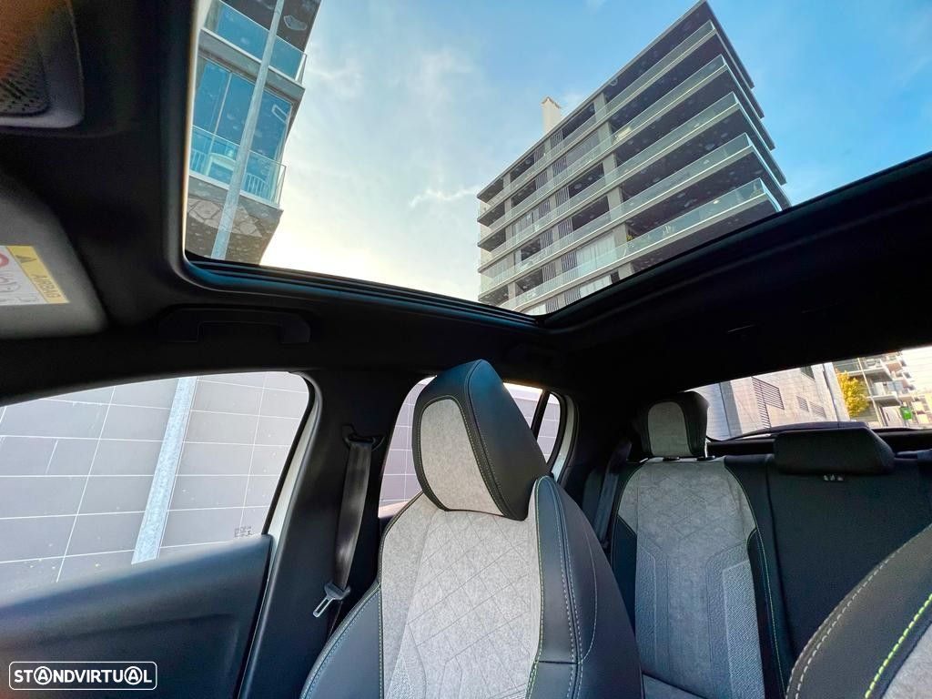 Peugeot e-208 50 kWh GT Pack - 9