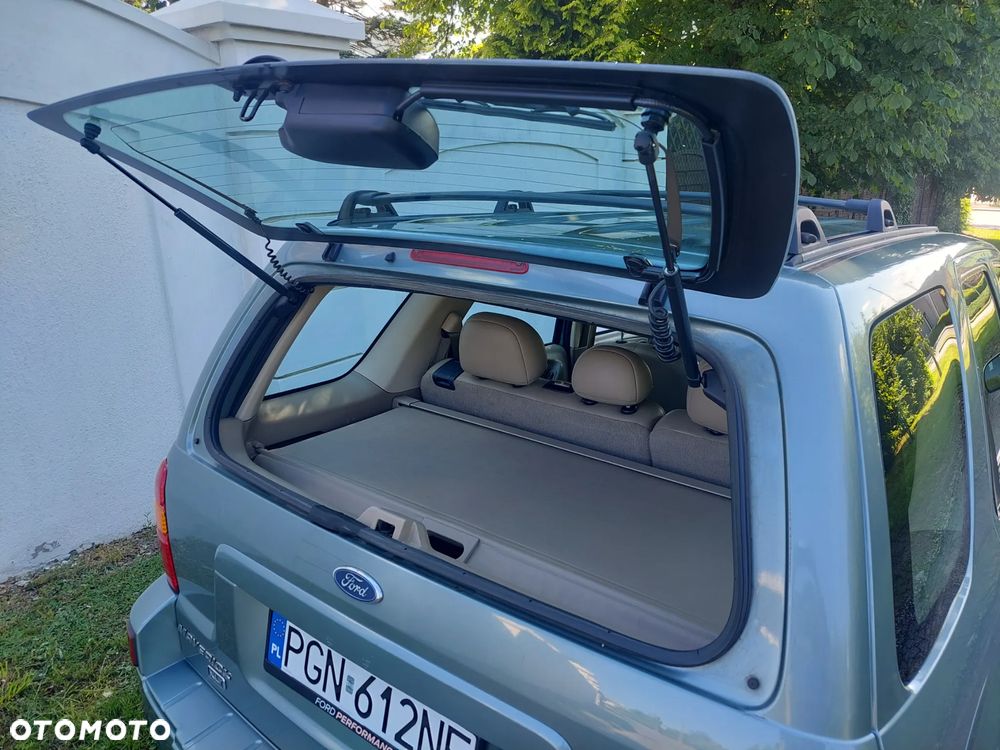 Ford Maverick 3.0 V6 Limited - 18