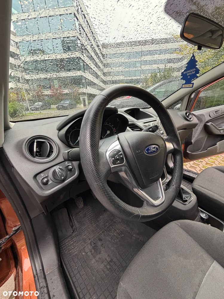 Ford Fiesta 1.25 Trend - 17