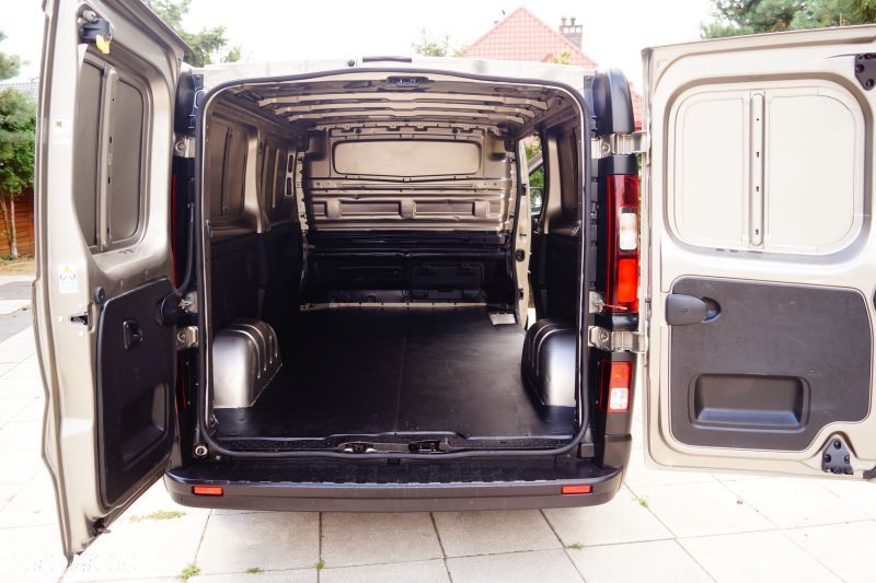 Renault Trafic DCI Long Salon Pl Bogata Opcja Faktura Vat 23% - 18