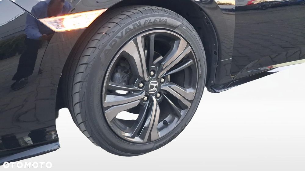 Honda Civic 1.5 T Sport (Navi) - 33