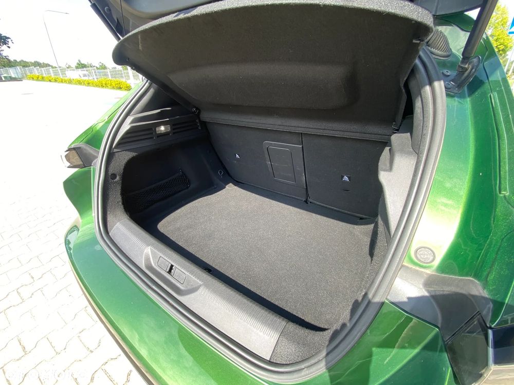 Peugeot 308 1.2 PureTech Allure Pack S&S EAT8 - 18