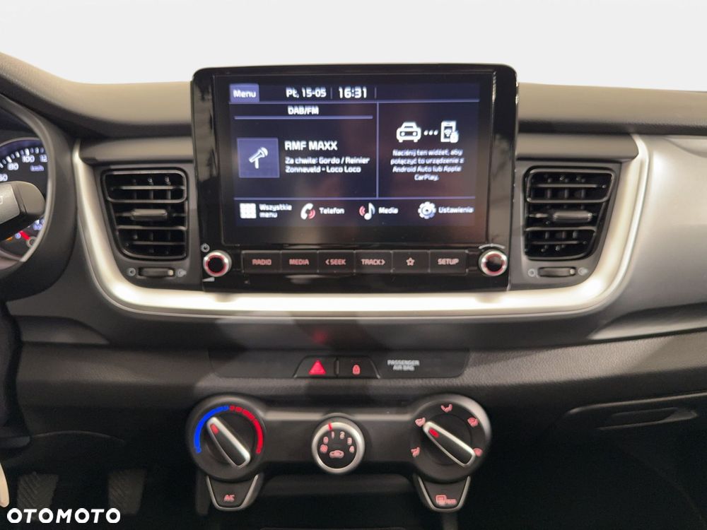 Kia Stonic - 22