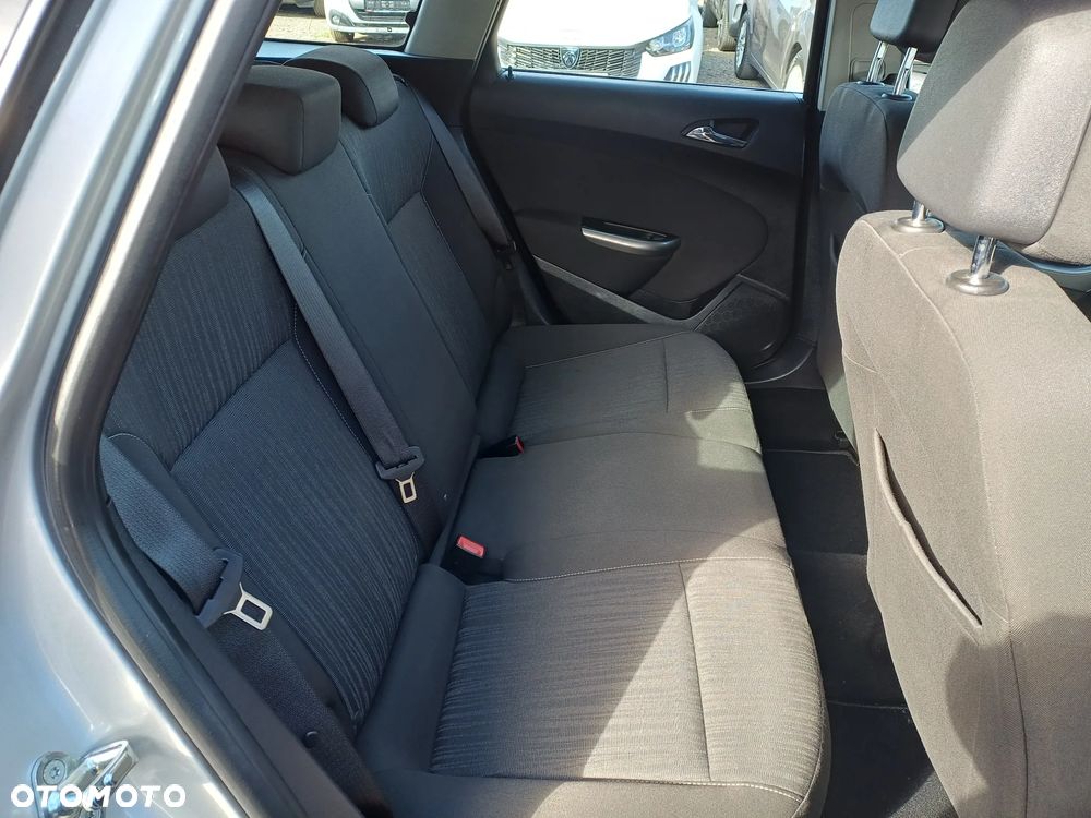 Opel Astra 1.7 CDTI DPF Design Edition - 13