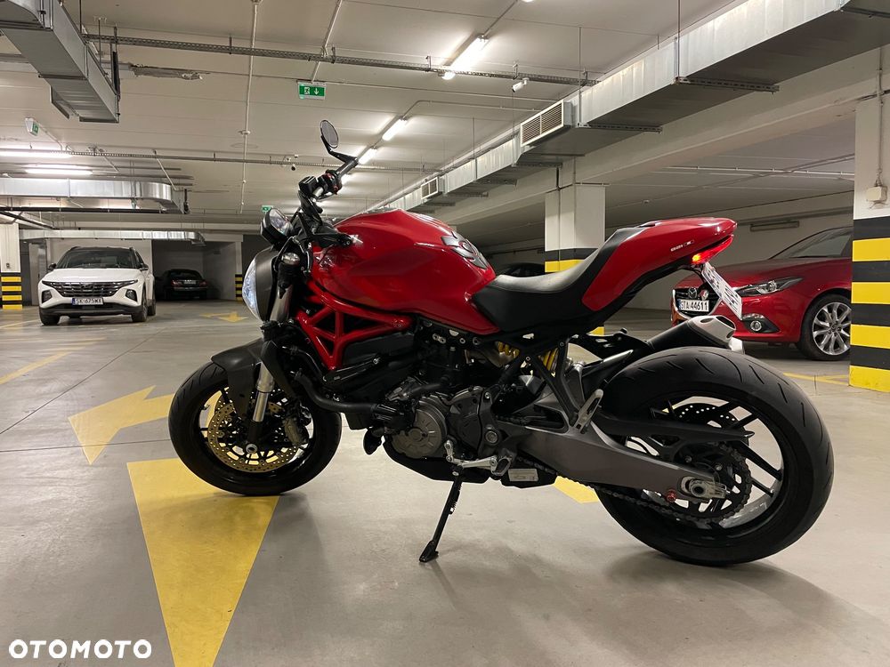 Ducati Monster - 2