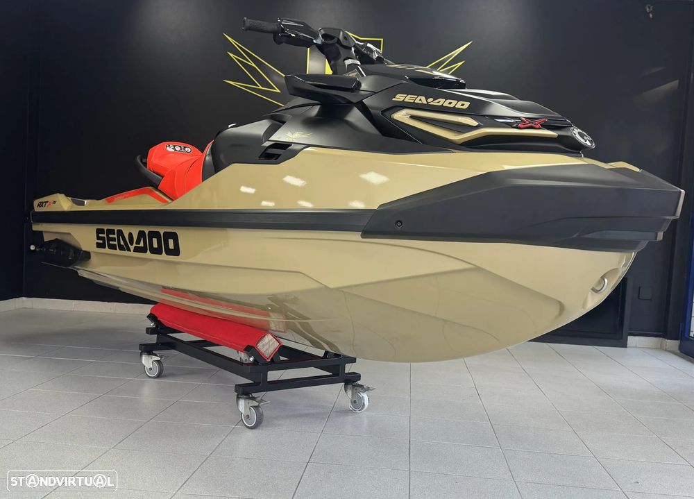 Sea-Doo RXT 325 - 2