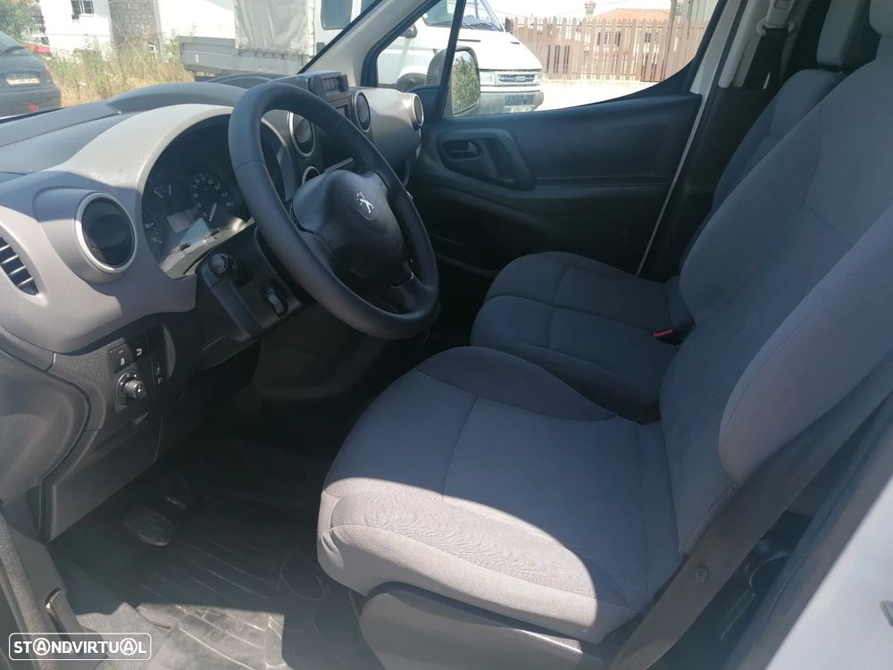 Peugeot Partner Office - 8