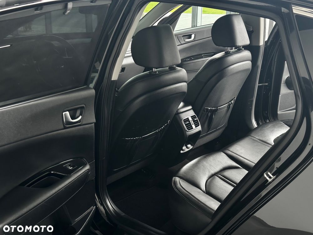 Kia Optima - 19