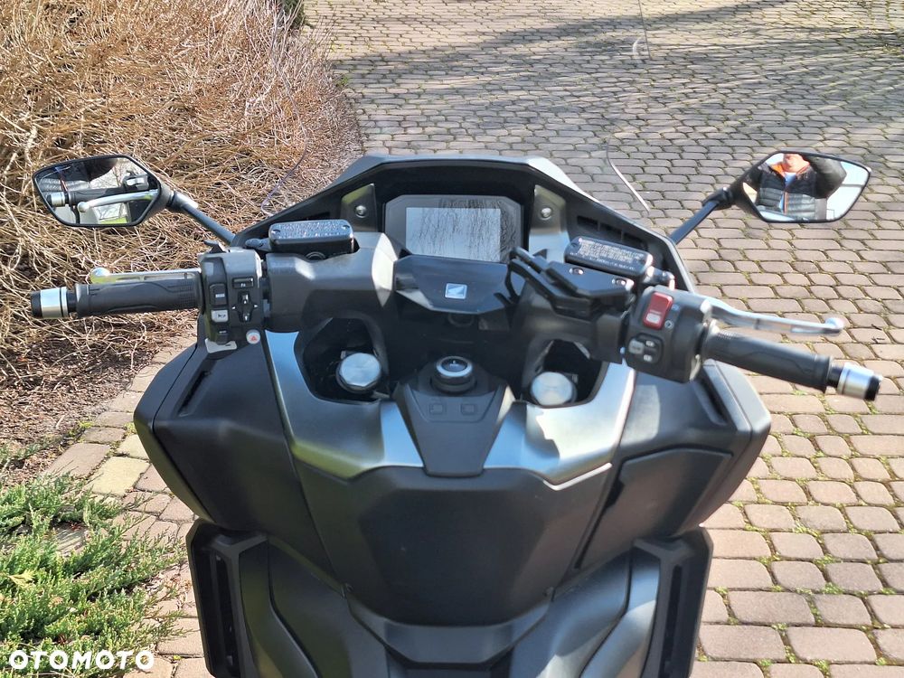 Honda NSS - 6