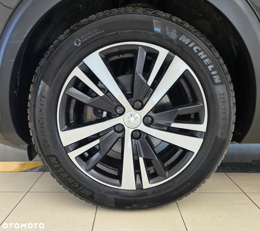 Peugeot 3008 1.5 BlueHDi Allure S&S EAT8 - 9