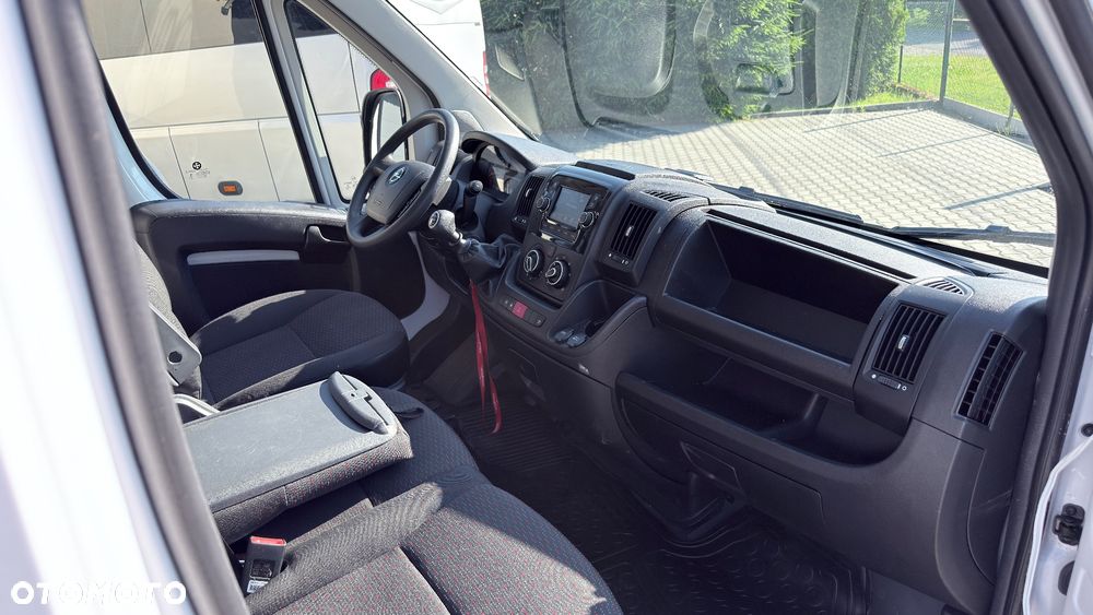 Opel MOVANO - 9