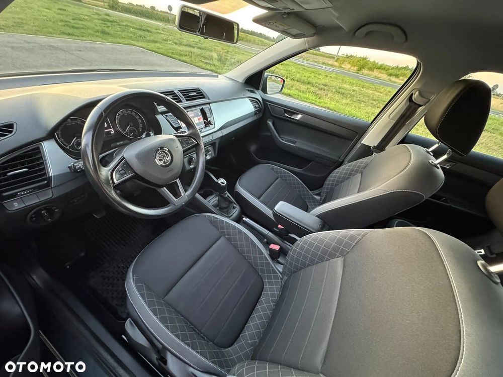 Skoda Fabia 1.0 TSI Style - 10