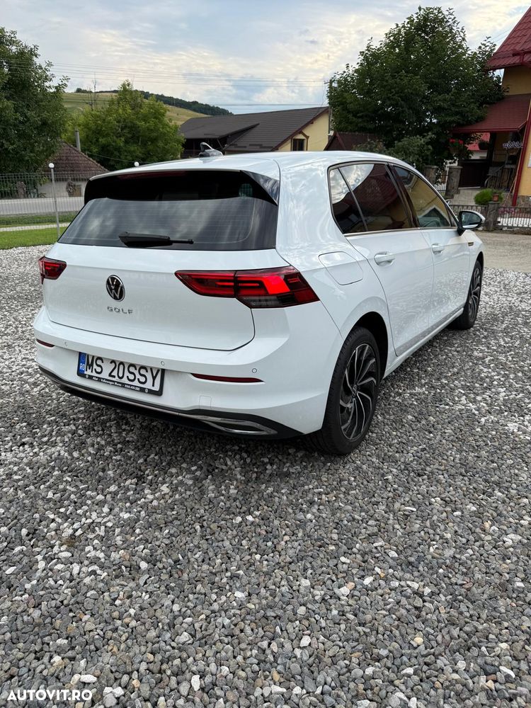 VOLKSWAGEN Golf 2021 — imagine 6