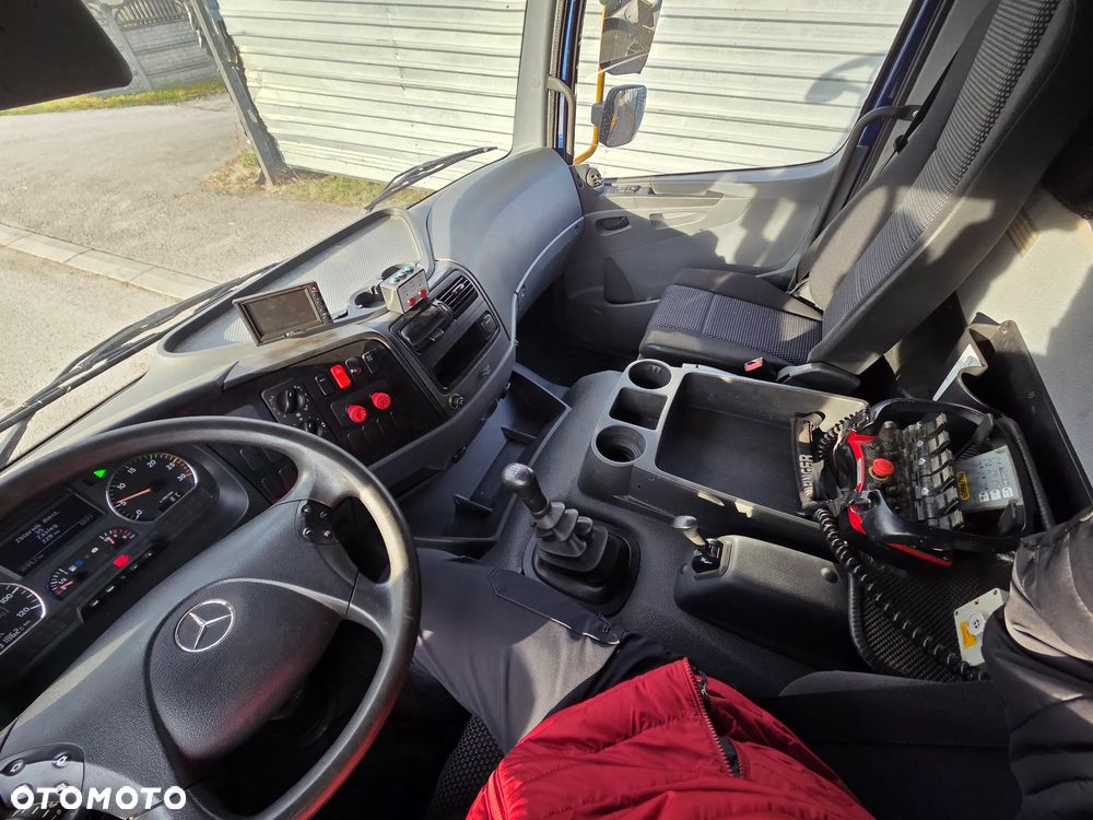 Mercedes-Benz ATEGO 1624 // PALFINGER PK12001 PILOT RADIOWY // 3 WYSUWY // HDS ŻURAW DŹWIG // 131.000km EURO 5 // MOŻLIWA ZMIANA ZABUDOWY - PRZEBUDOWA - 37