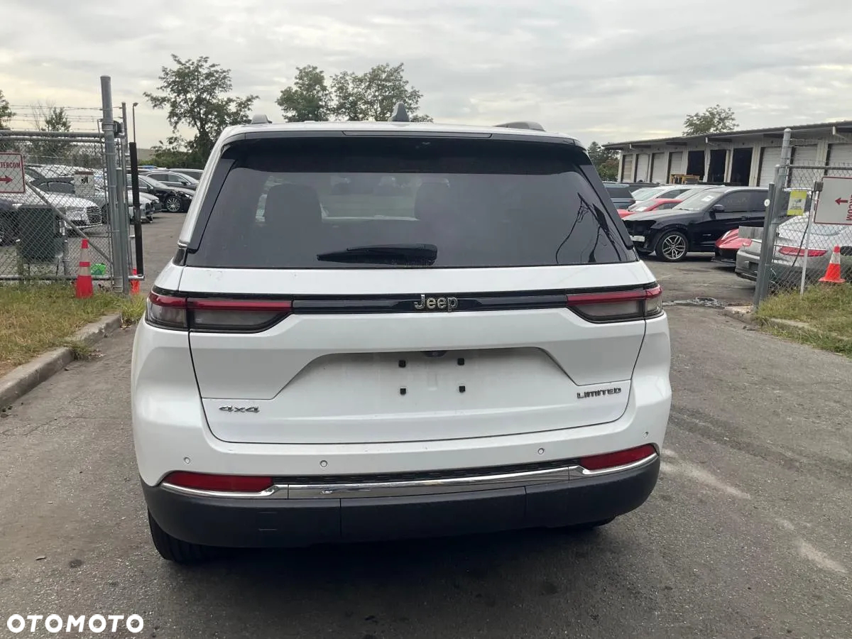 Jeep Grand Cherokee - 4