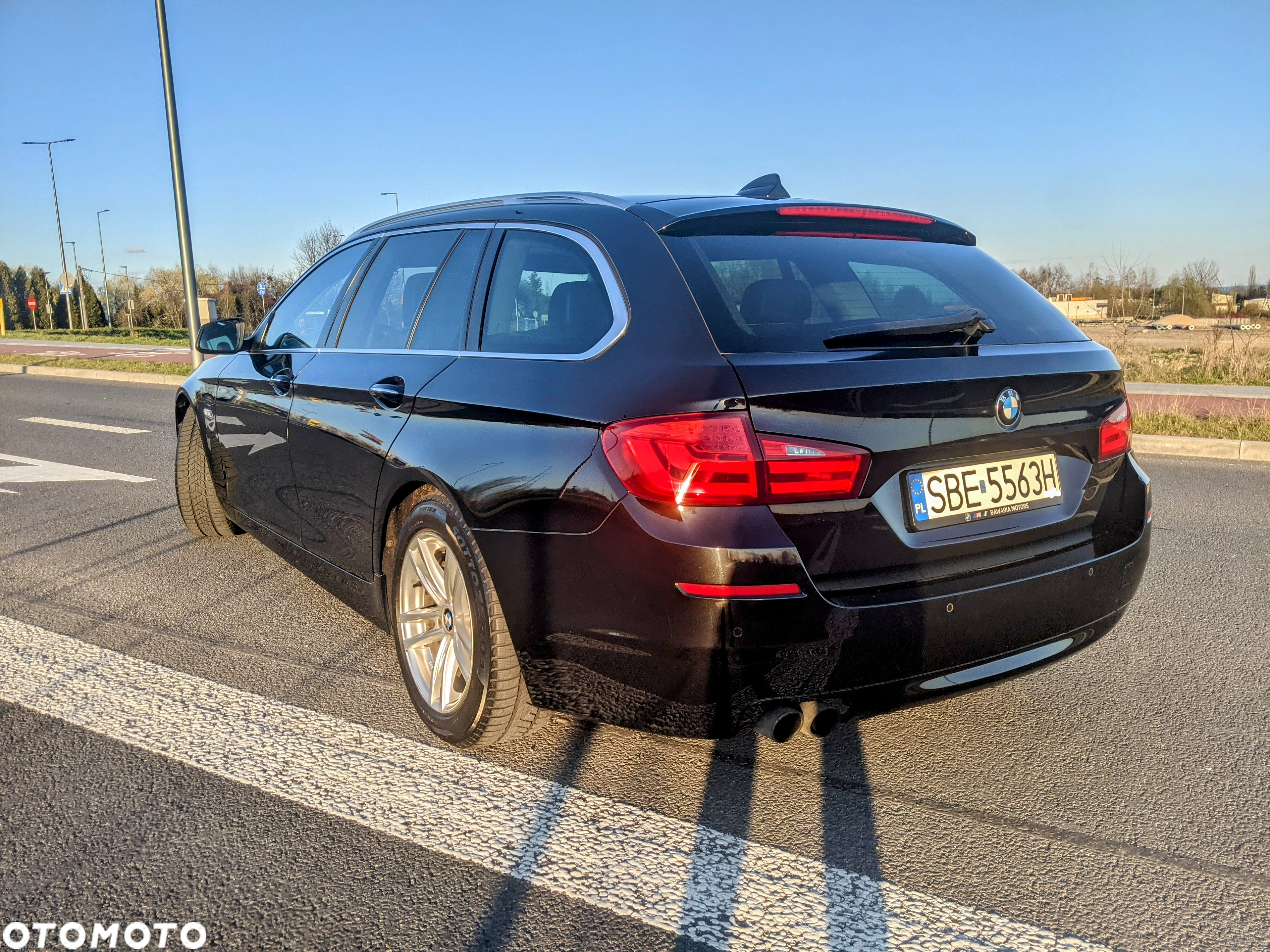 BMW Seria 5 525d xDrive - 10