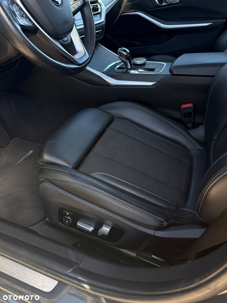 BMW Seria 3 - 12