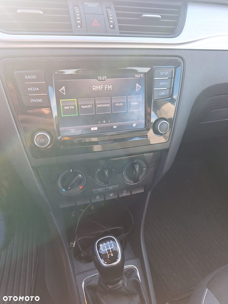 Skoda RAPID 1.0 TSI Ambition - 6