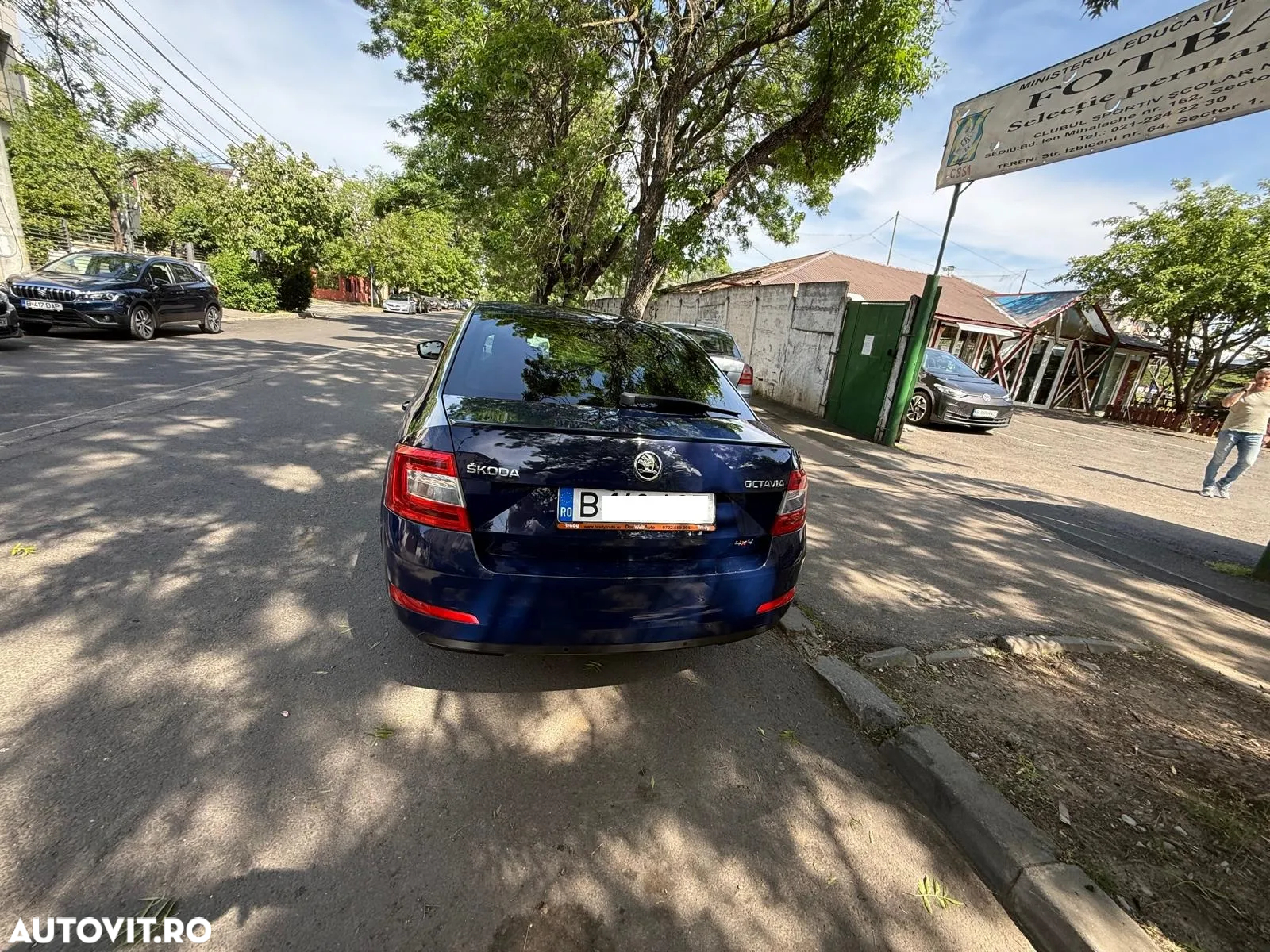 Skoda Octavia 2.0 TDI 4x4 DSG Ambition - 6