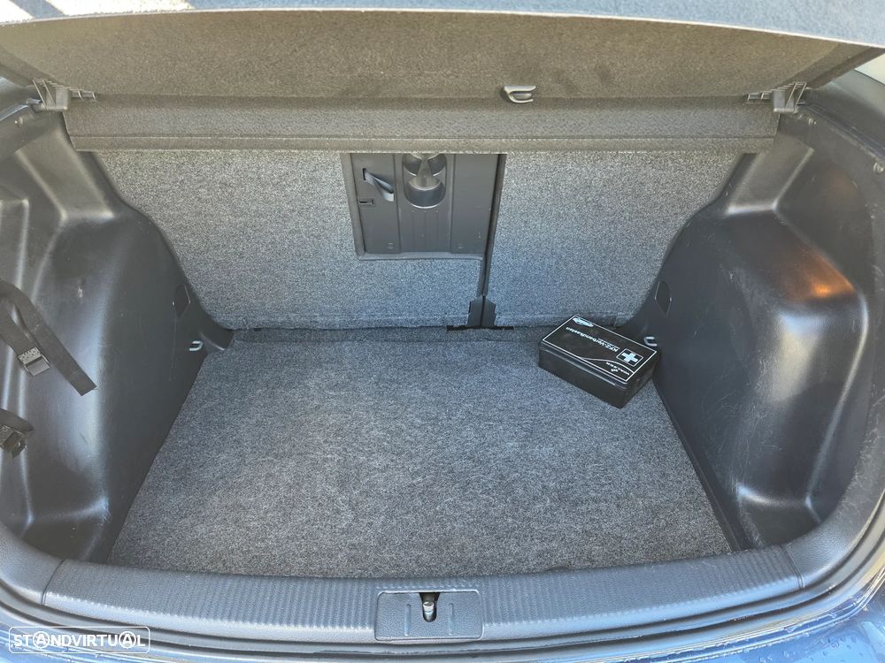 VW Golf Plus 1.2 TSI Trendline - 30