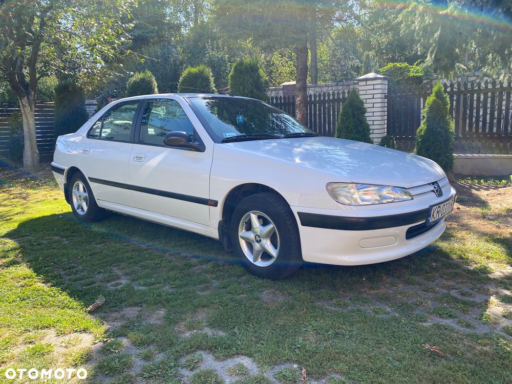 Peugeot 406 - 1
