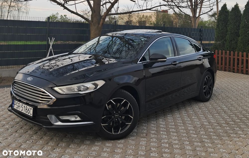 Ford Fusion - 1