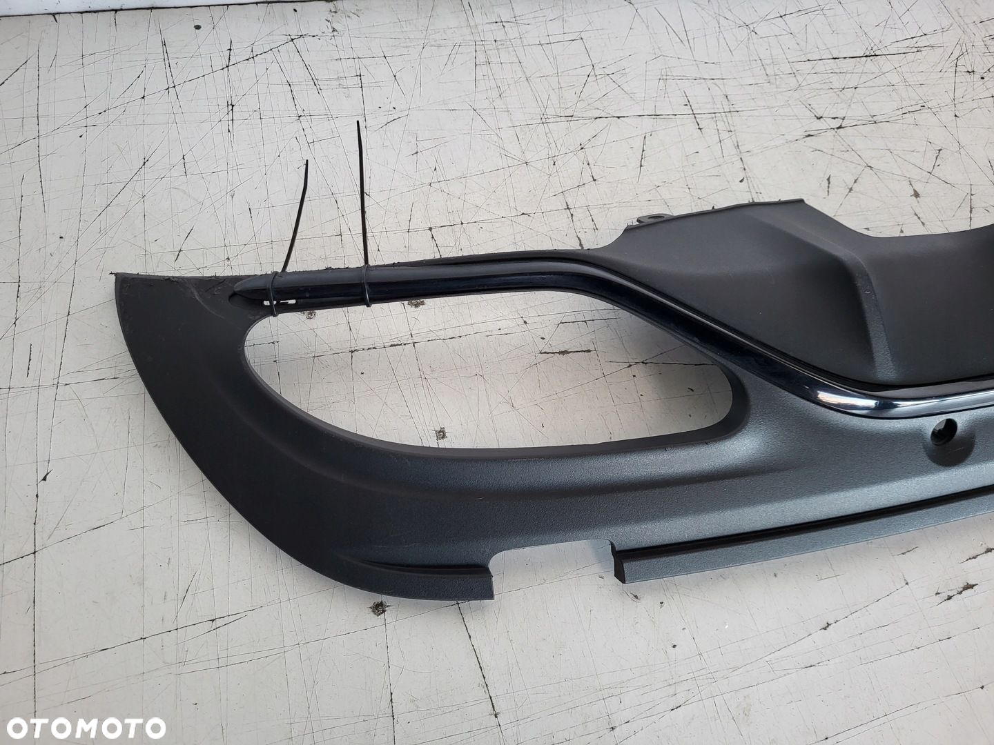 MERCEDES C-KLASA W205 DOKŁADKA SPOILER ZDERZAKA TYŁ DYFUZOR KOMBI - 4