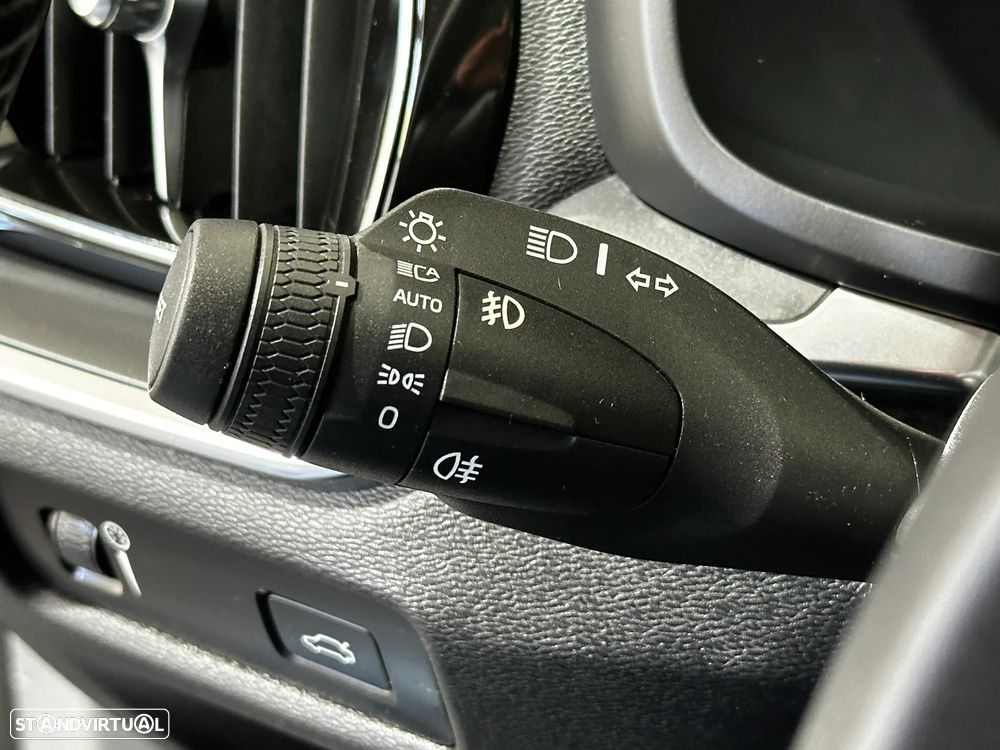 Volvo V60 2.0 T6 AWD TE Inscription - 23