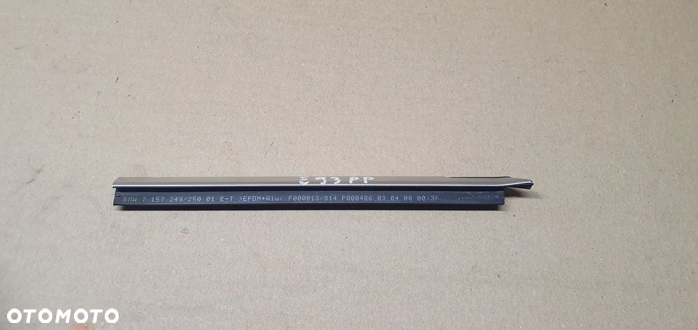 Listwa drzwi prawy przód przednia prawa BMW 3 E93 7157249 7157250 - 2